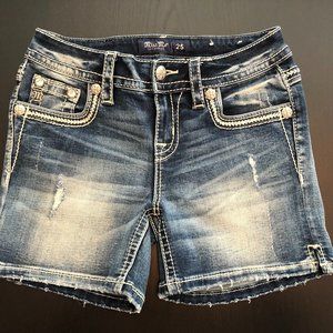 Mid-Rise Stretch Short By Miss Me